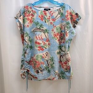 CHAPS Hawaiian print top with draw string detail size medium (fits small)